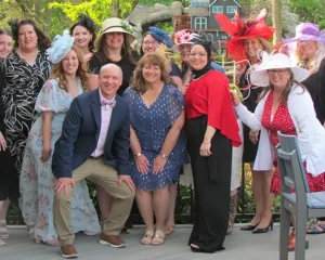 ડર્બી નાઇટ ઓફ ગિવિંગ પર સેડલર ટીમ